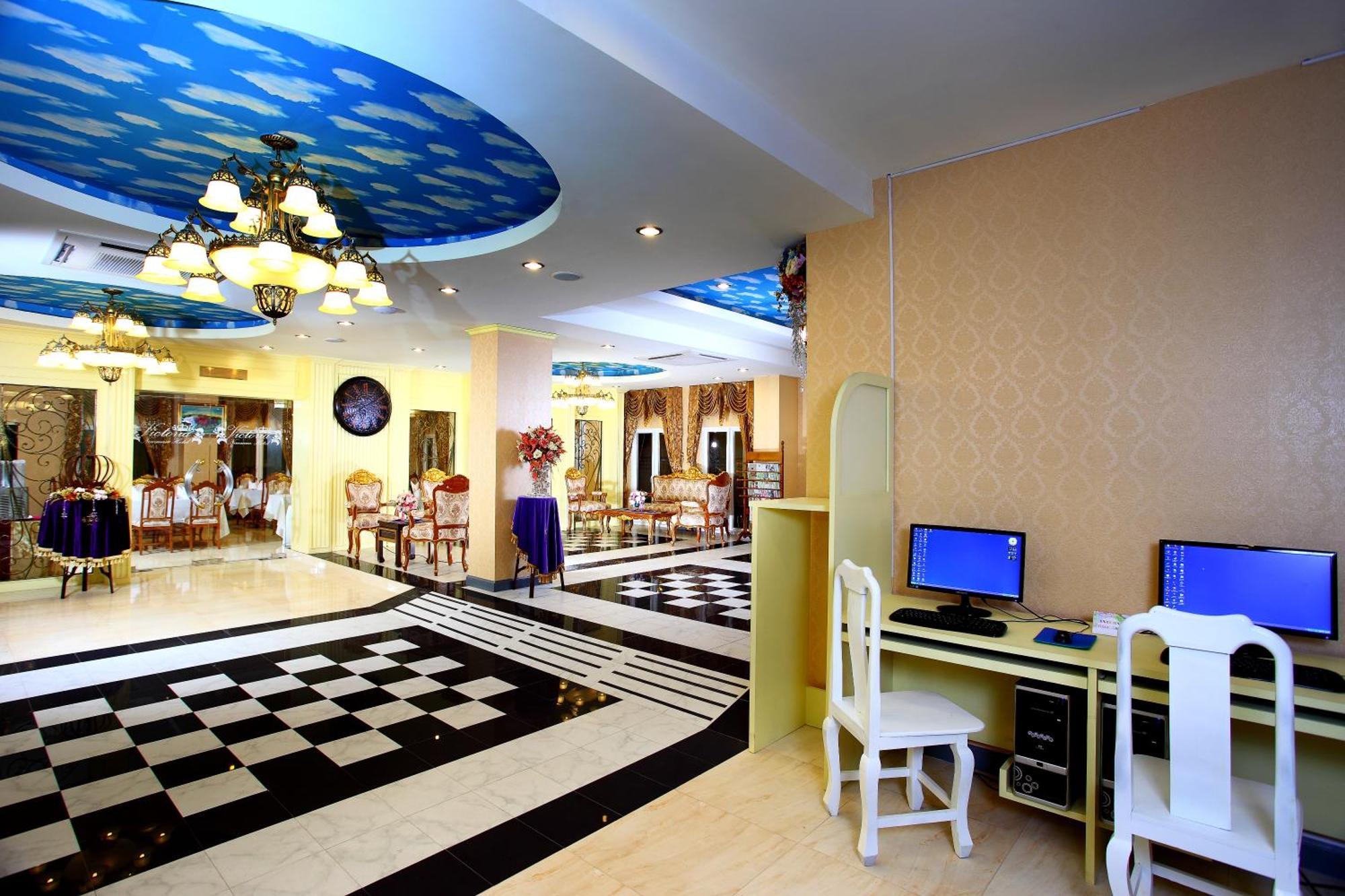 Victoria Nimman Hotel Чіангмай Екстер'єр фото