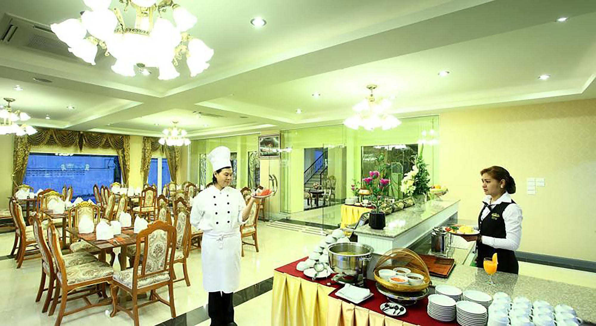 Victoria Nimman Hotel Чіангмай Екстер'єр фото